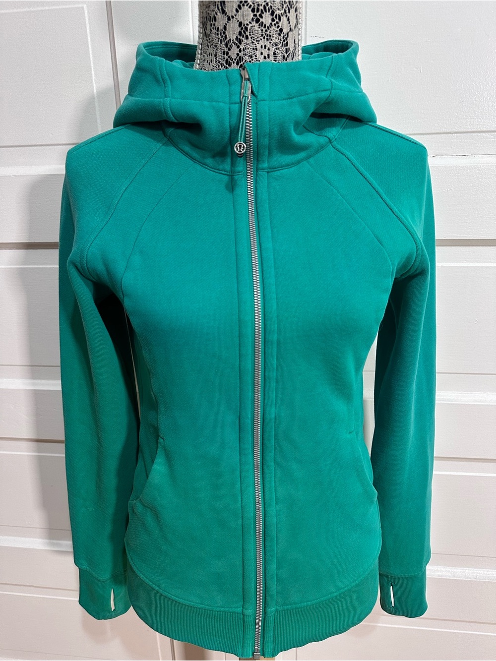 Lululemon Scuba Full-Zip Hoodie Light Cotton Fleece Size 4 Kelly Green $128